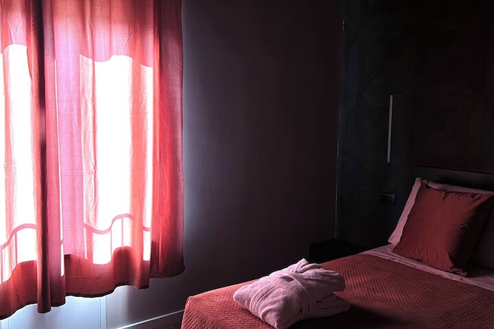 Room 40 of 183