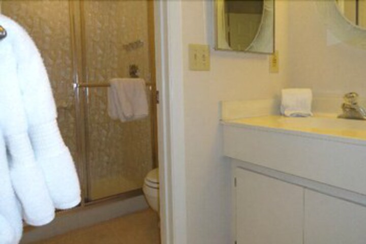 Room 3 of 19