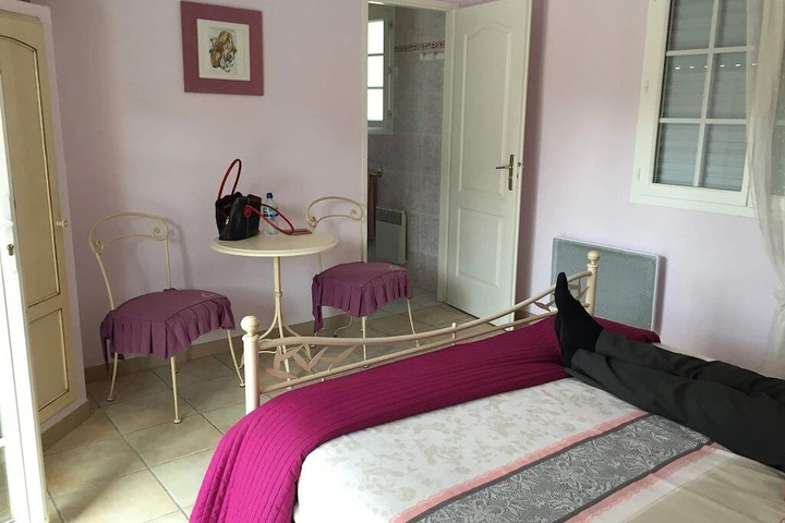 Room 2 of 12