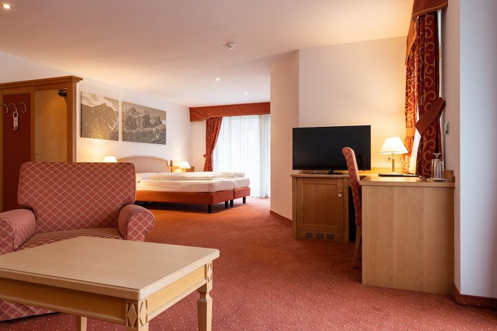 Room 14 of 53