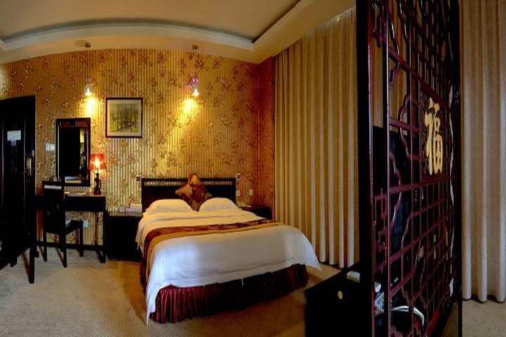 Dujiangyan Huaxi Fishing Port Hotel