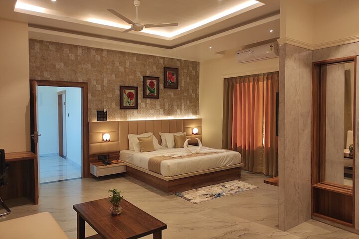 Room 10 of 45