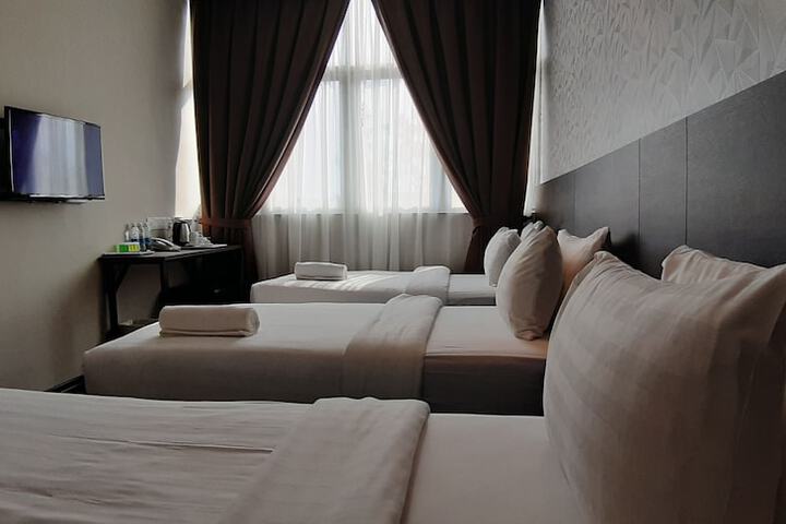 Room 22 of 138