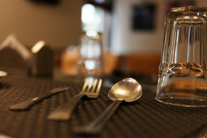 Dining 38 of 47