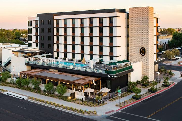 Hotel 82 of 82