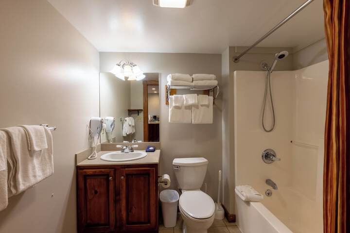 Room 14 of 47