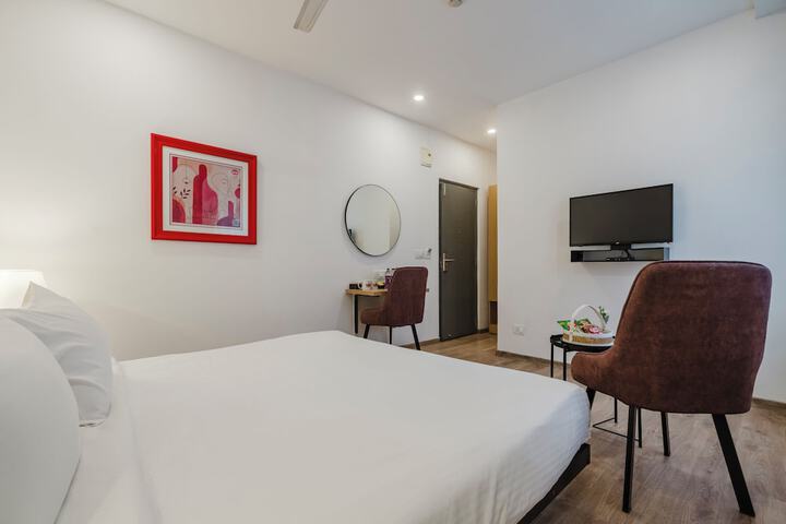 Room 10 of 39