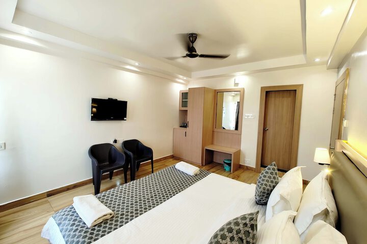 Room 19 of 29
