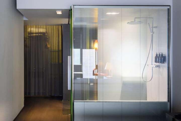 Room 21 of 39