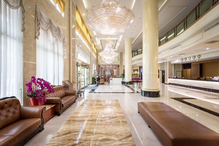 Lobby Photos
