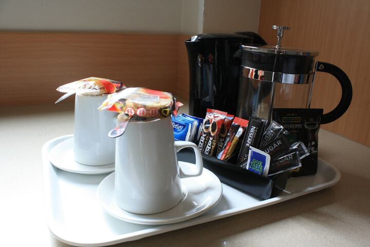 Breakfast/Coffee Service 15 of 48