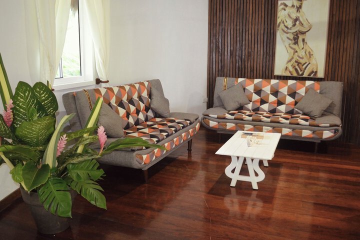 Room 8 of 44