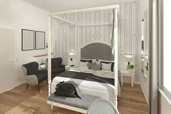 Room 18 of 38
