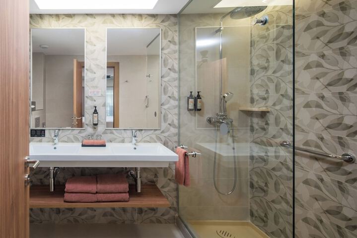 Bath Amenities