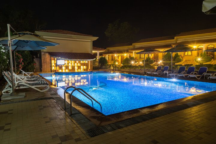 Pool 41 of 62