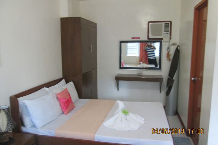 Room 34 of 116
