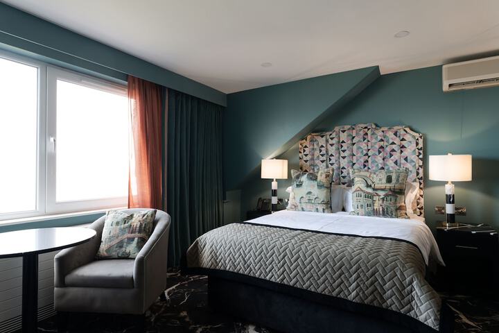 Room 21 of 55