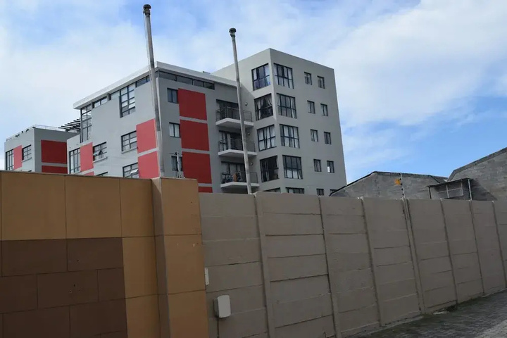 Studio For 2 in Central Cape Town