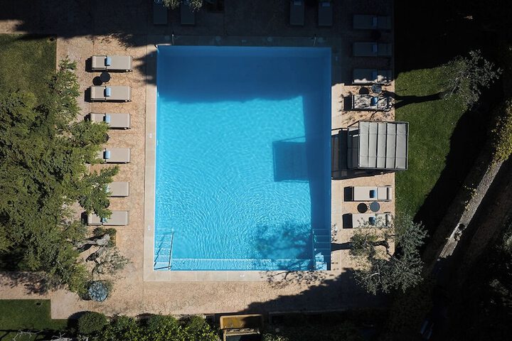 Pool 40 of 72