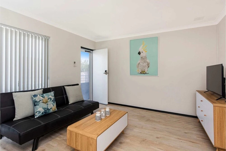 Room 2 of 15