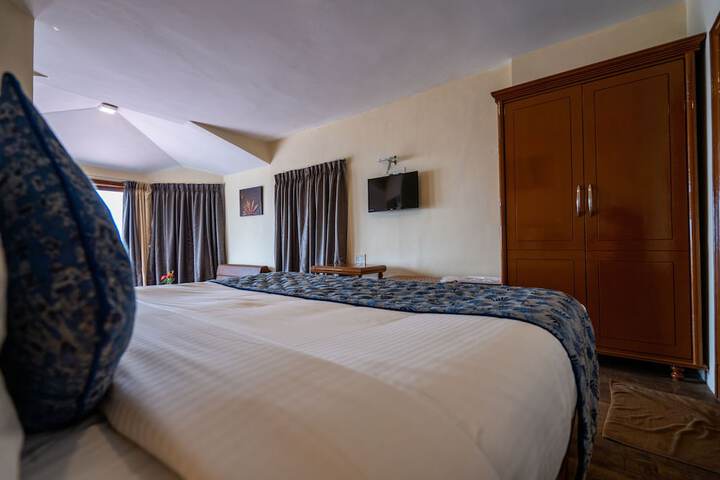 Room 13 of 29