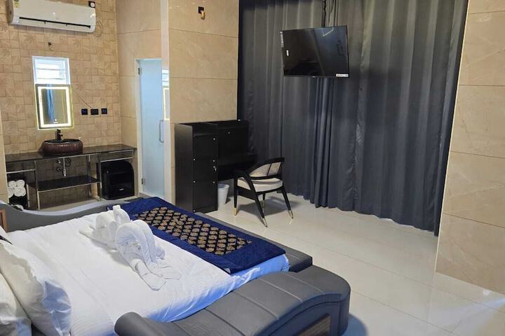 Room 19 of 75