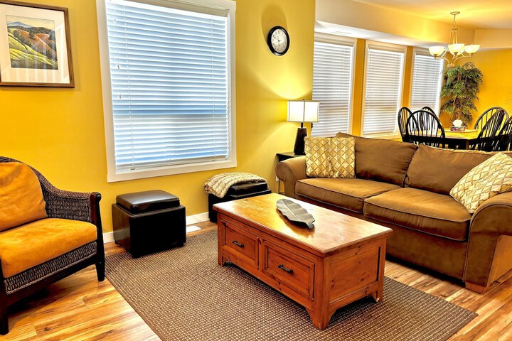 Room 297 of 543