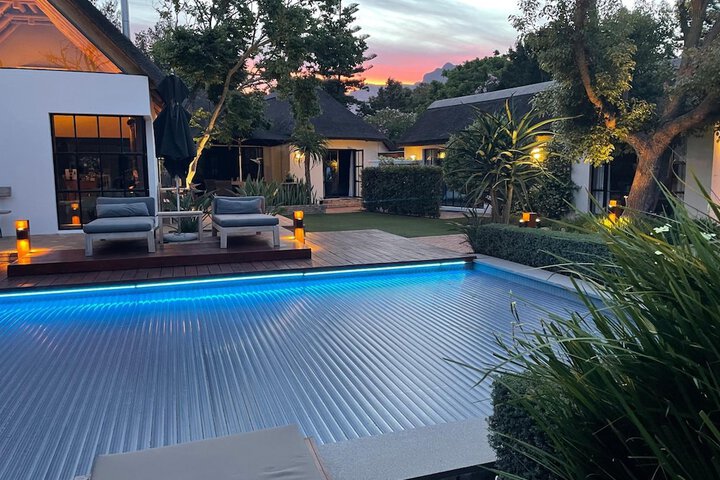 Pool 18 of 43