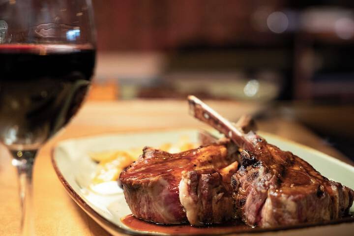 Dining 65 of 102