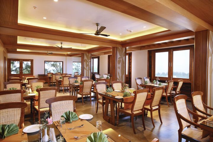 Dining 104 of 126