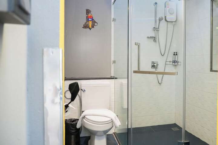 Room 58 of 91