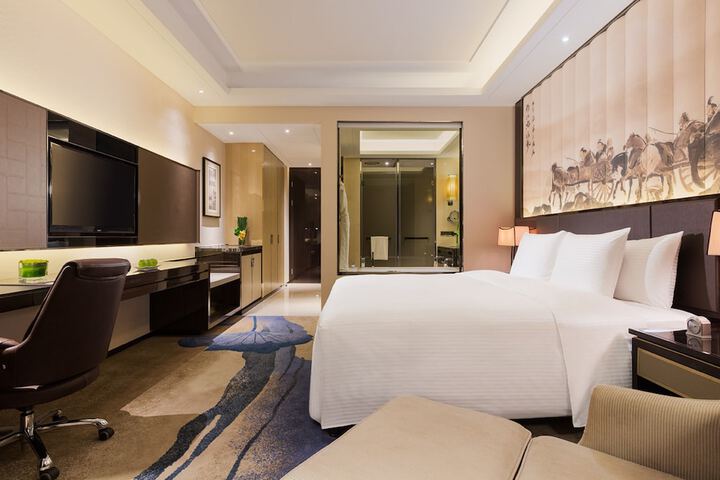 Room 3 of 30