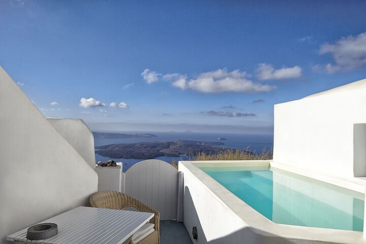 Pool Hotel