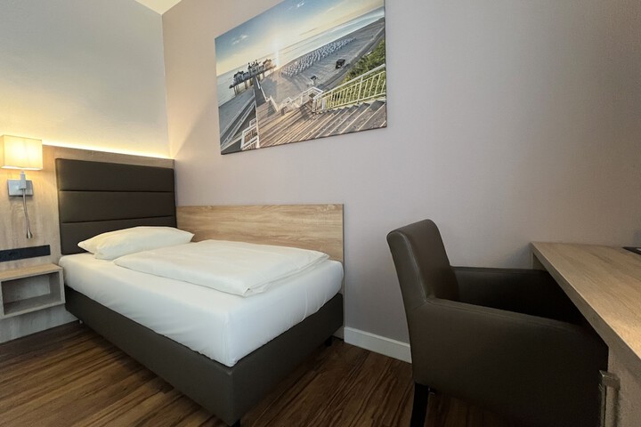 Room 20 of 92