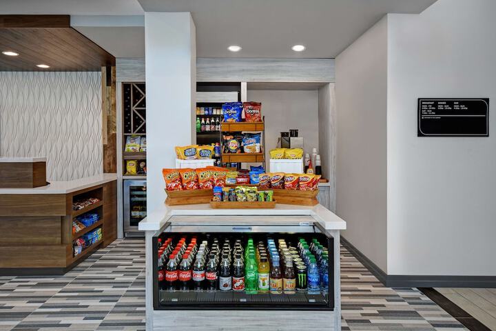 Snack bar
