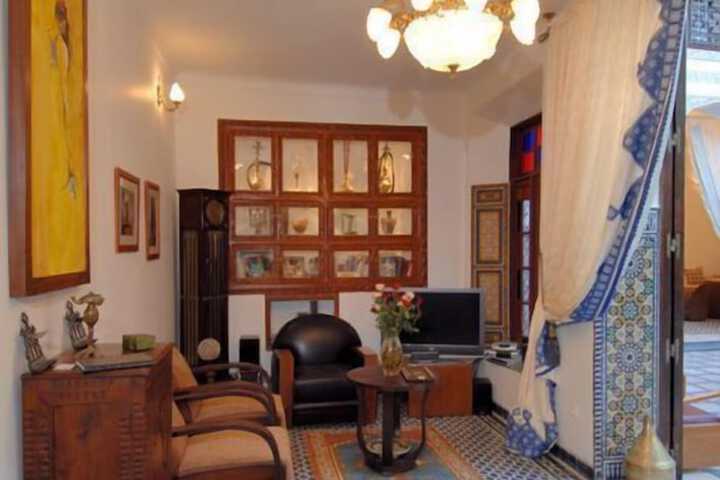 Entrance & Lobby