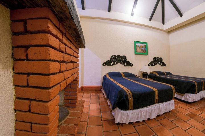 Room 10 of 94