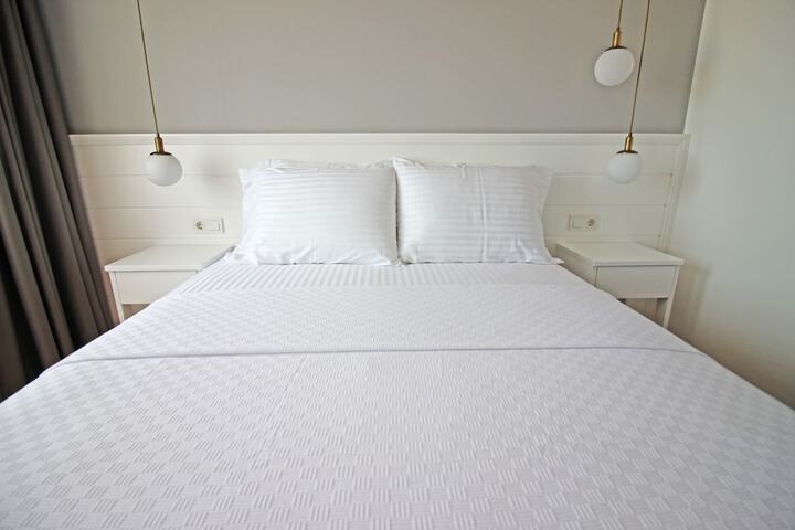 Room 3 of 37