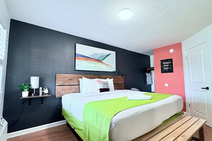 Room 22 of 57