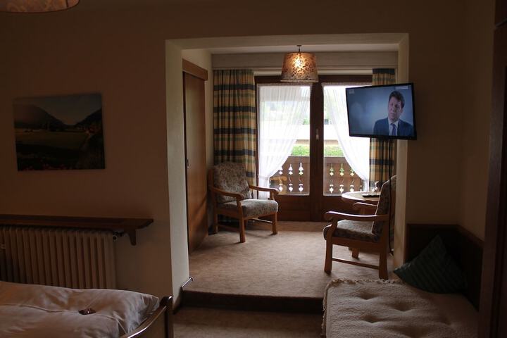 Room 18 of 75