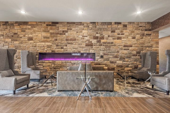 Hotel Interior 5 of 84