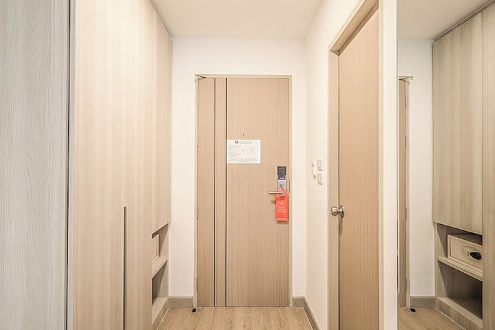 Room 26 of 71