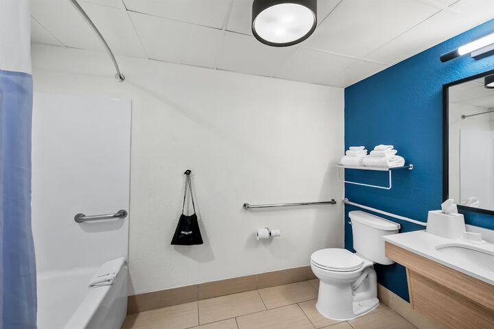 Clean Restrooms