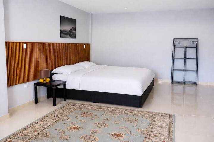 Room 19 of 57