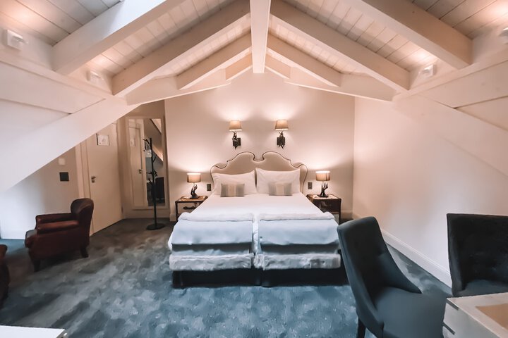 Room 14 of 45