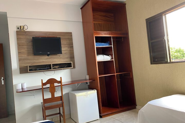 Room 51 of 88