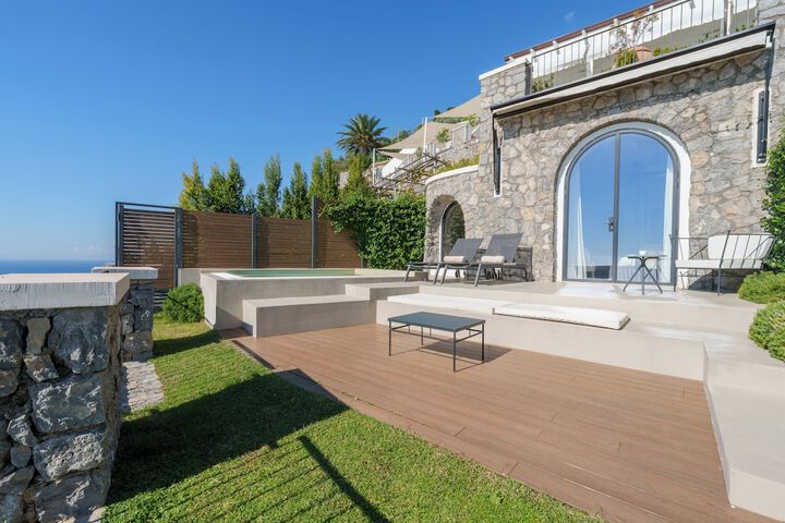 Terrace/Patio 52 of 104