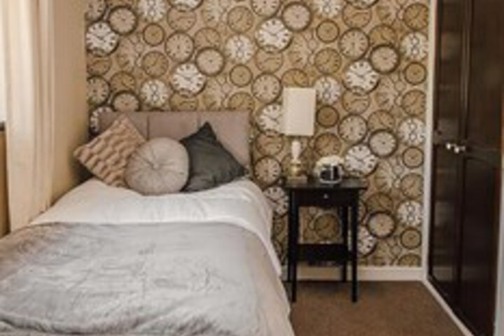 Room 18 of 21