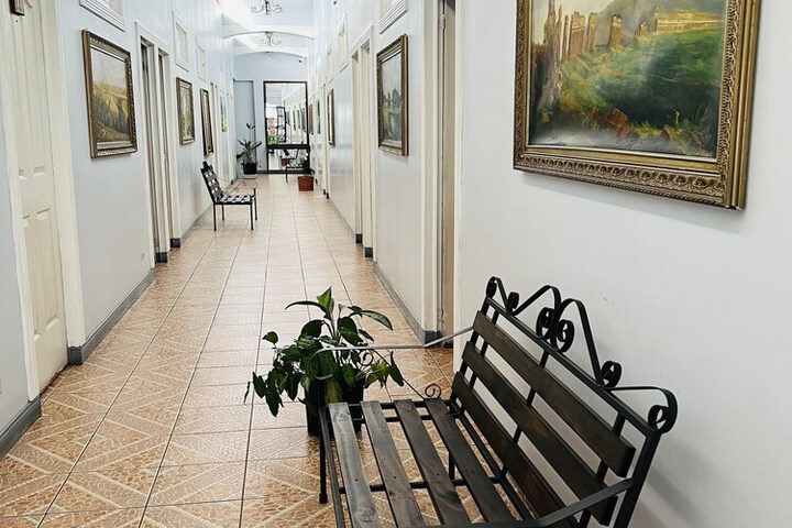 Room 14 of 25