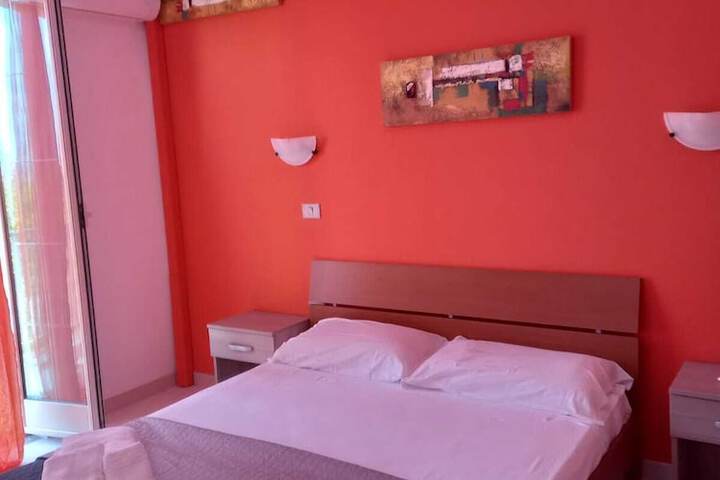 Room 40 of 130